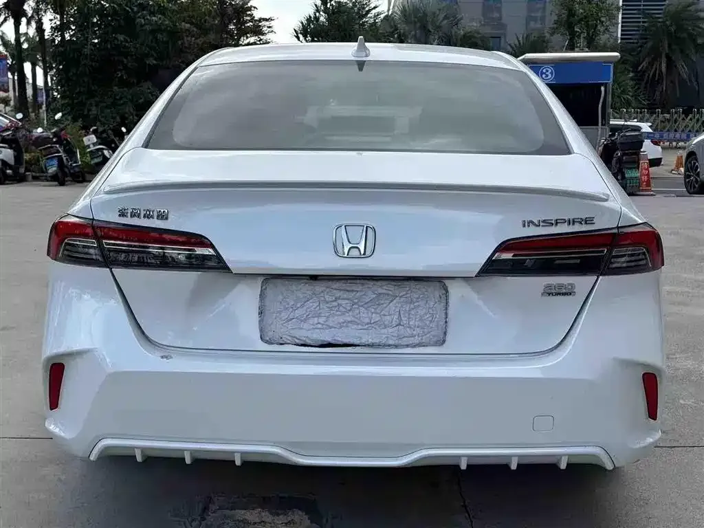 Honda Inspire 2024 из CN, фото 6