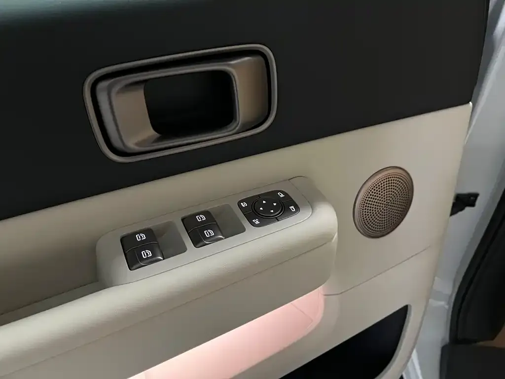 Li Auto MEGA 2025 из CN, фото 2