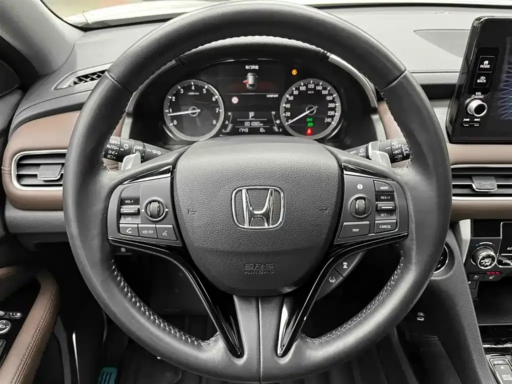 Honda UR-V 2023 из CN, фото 9