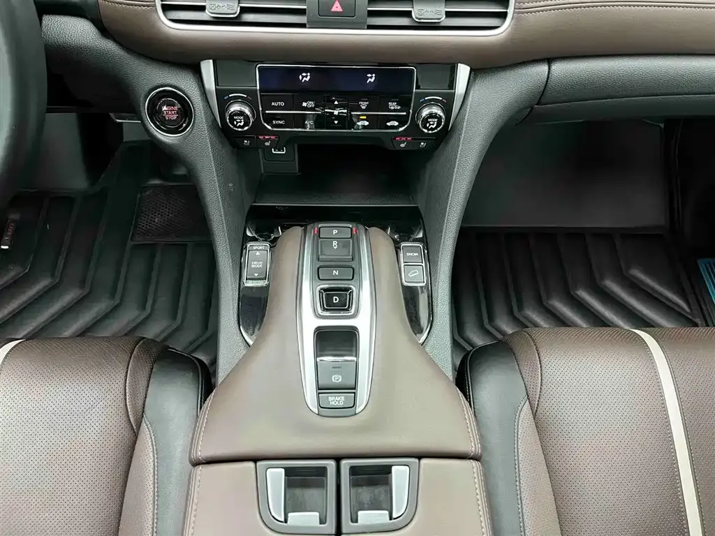 Honda UR-V 2023 из CN, фото 10