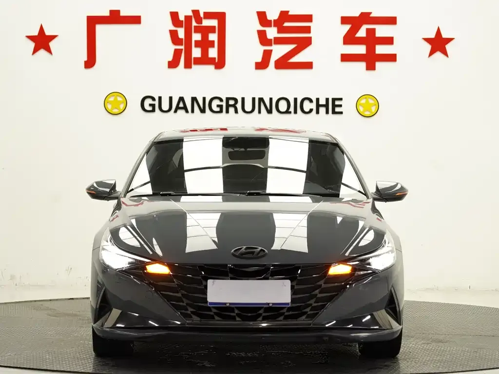 Hyundai Elantra 2023 из CN, фото 4