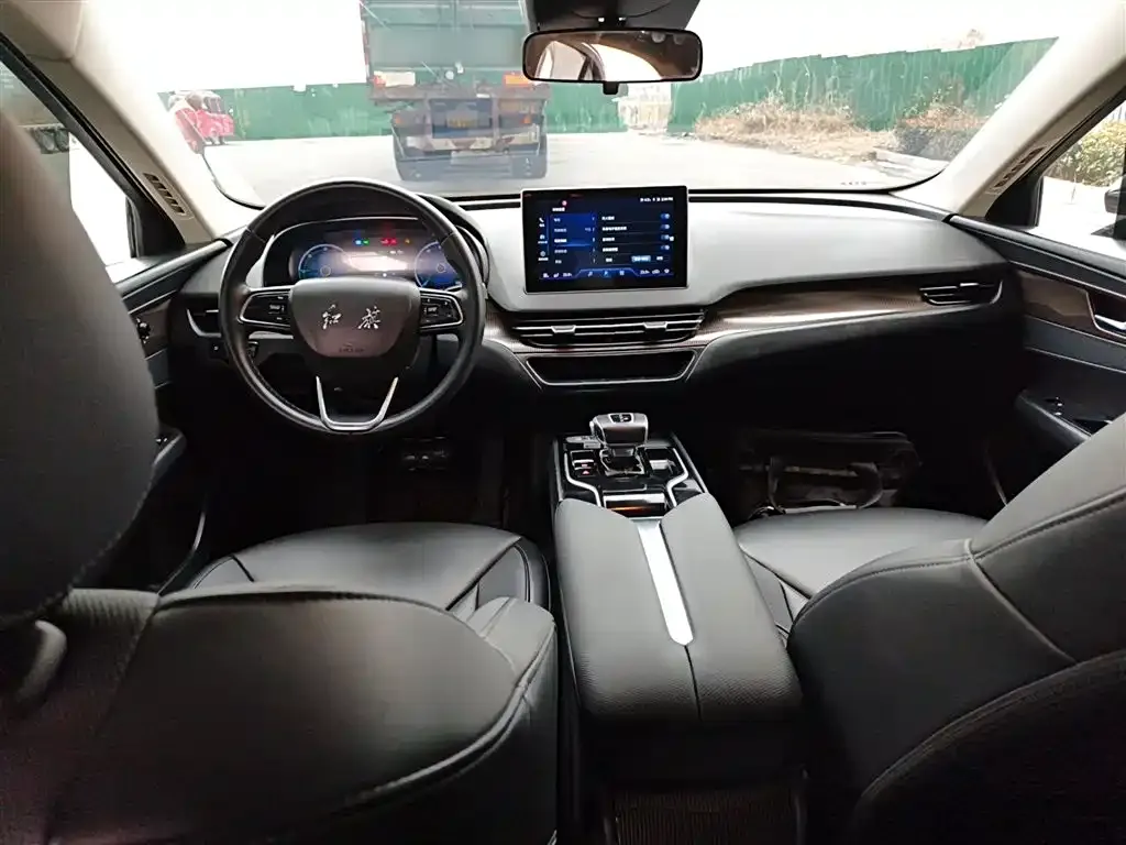 Hongqi E-QM5 2023 из CN, фото 5