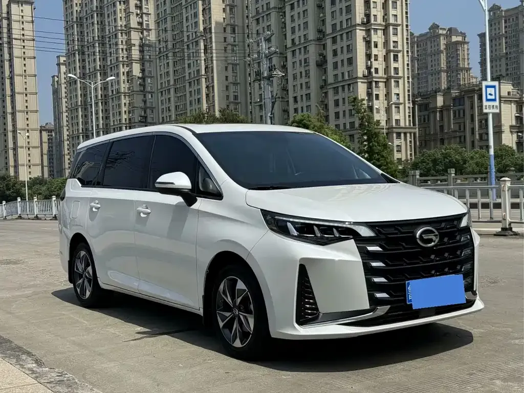GAC Motor Trumpchi M6 — фото 2