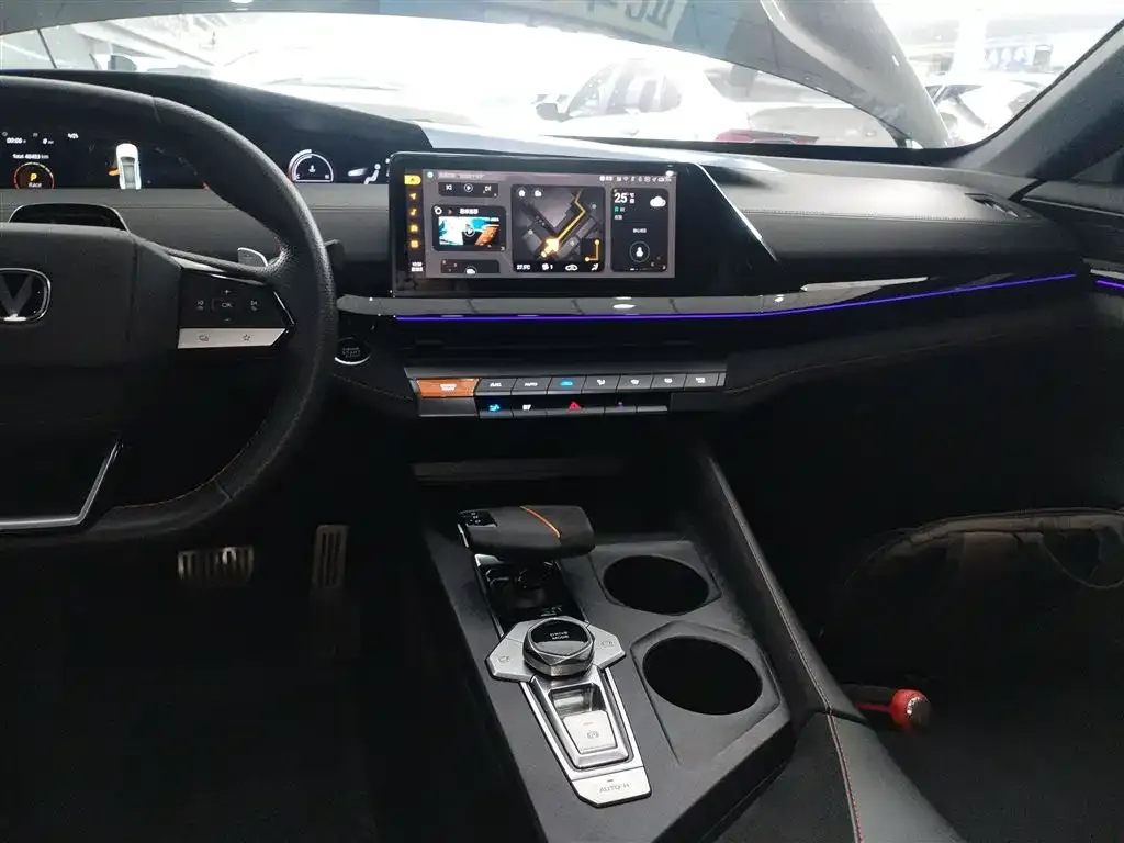 Changan UNI-V 2022 из CN, фото 4