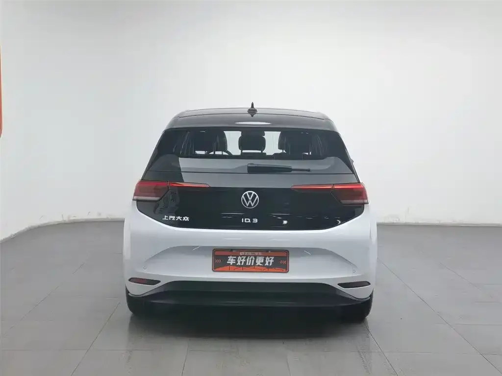 Volkswagen ID.3 — фото 6