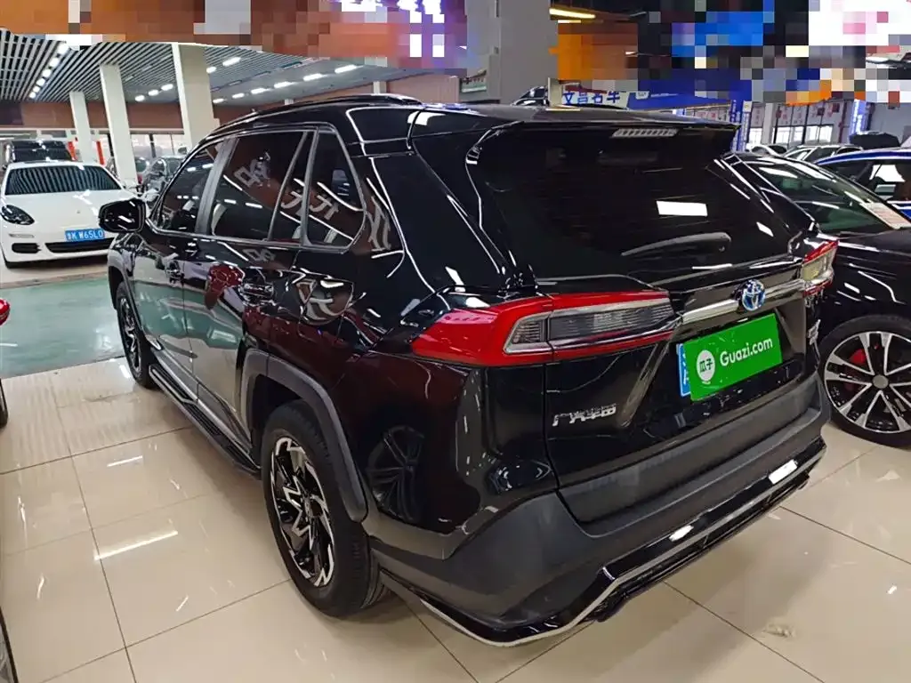 Toyota Wildlander 2021 из CN, фото 7