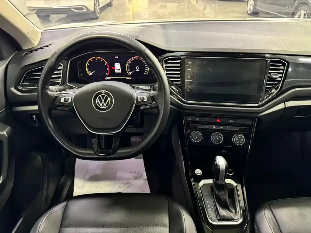 Volkswagen T-Roc 2022 из CN, фото 9