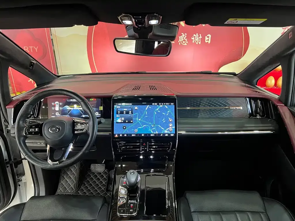 GAC Motor Trumpchi M8 — фото 10