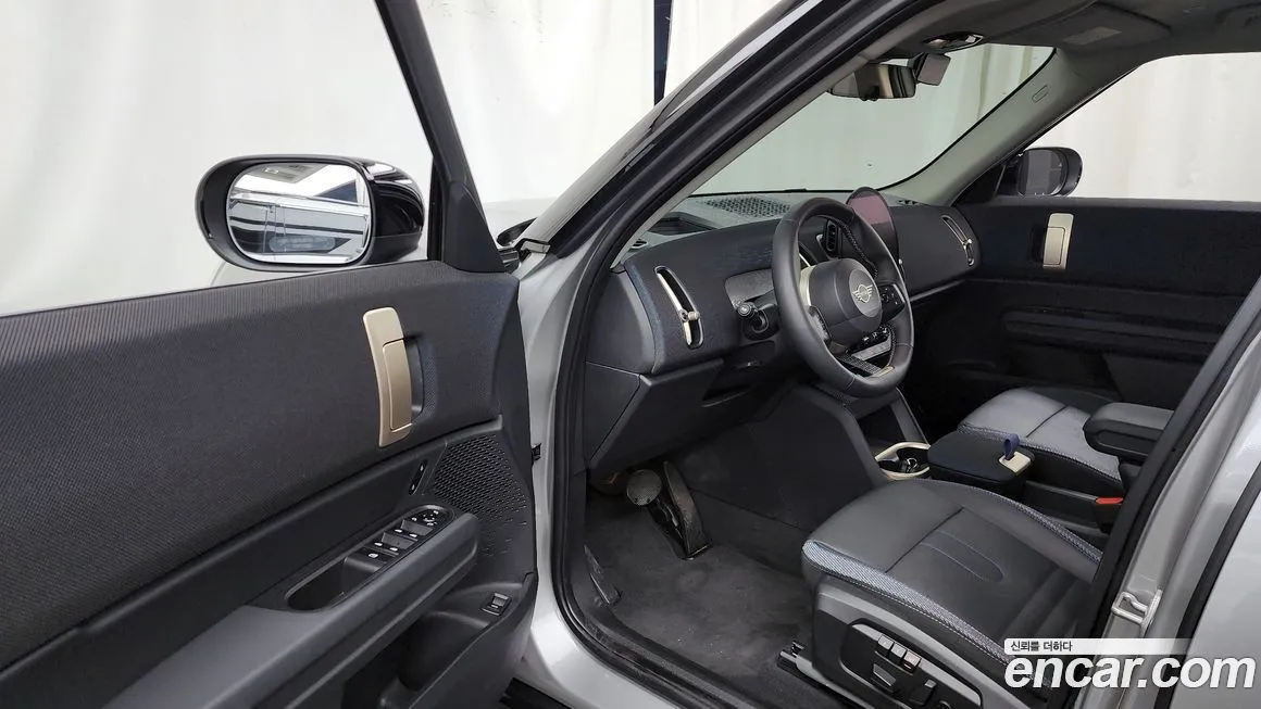 Mini Countryman 2024 из KR, фото 9