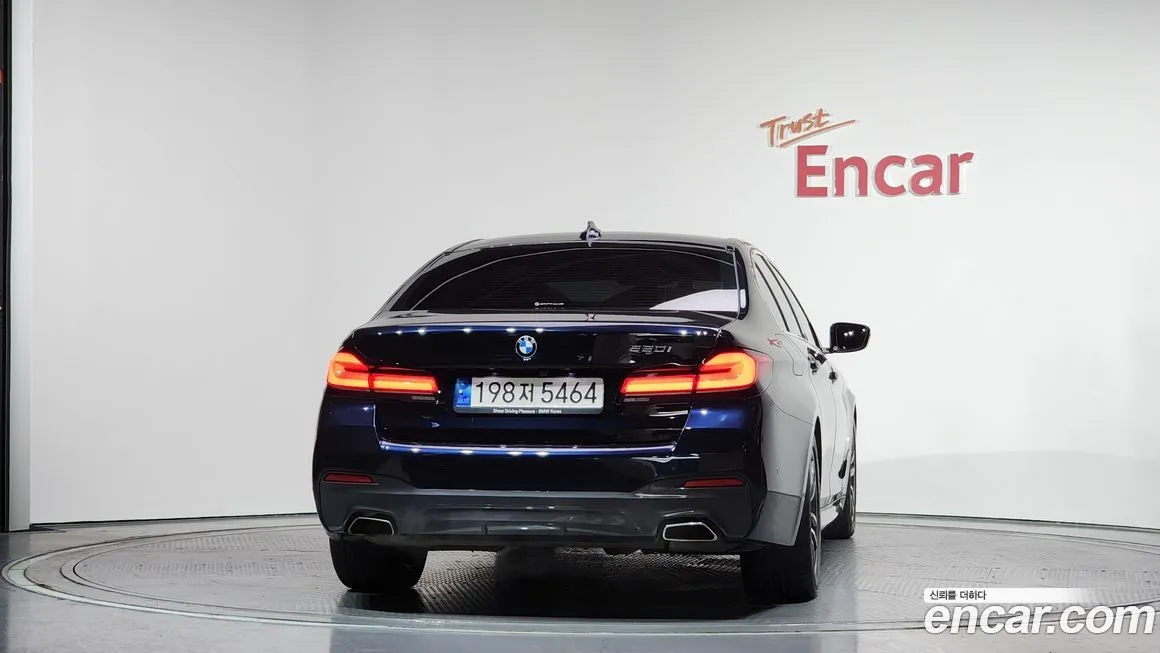BMW 5-Series 2022 из KR, фото 3