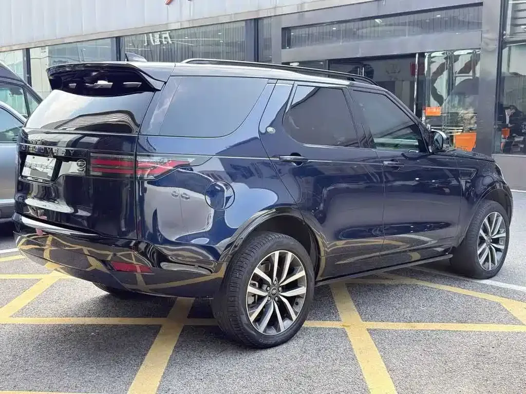 Land Rover Discovery 2023 из CN, фото 9