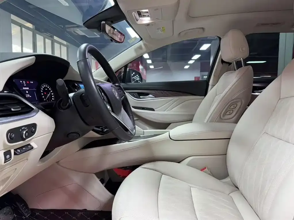 Buick Enclave 2021 из CN, фото 7