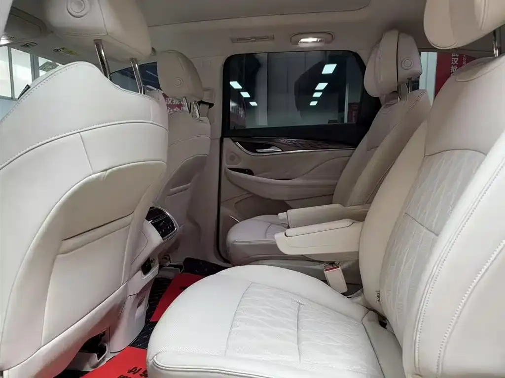 Buick Enclave 2021 из CN, фото 5