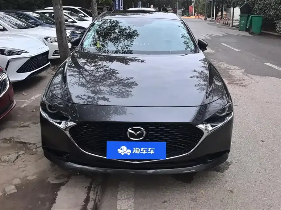Mazda 3 Axela — фото 10
