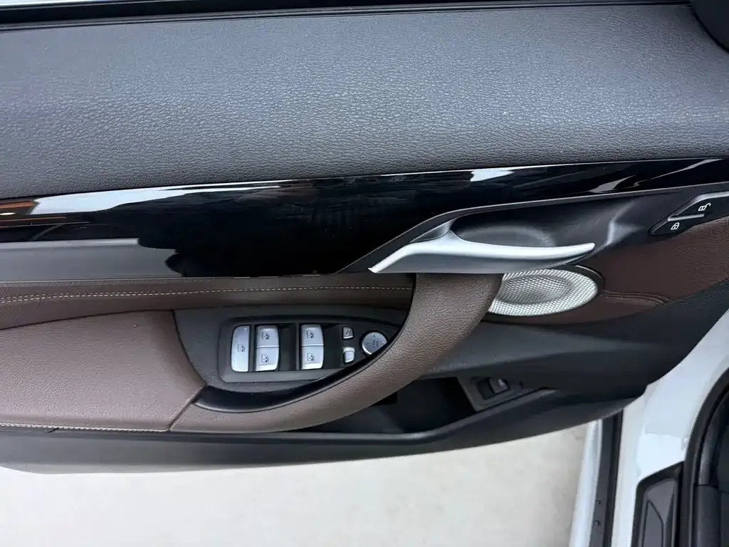 BMW X1 2023 из CN, фото 10
