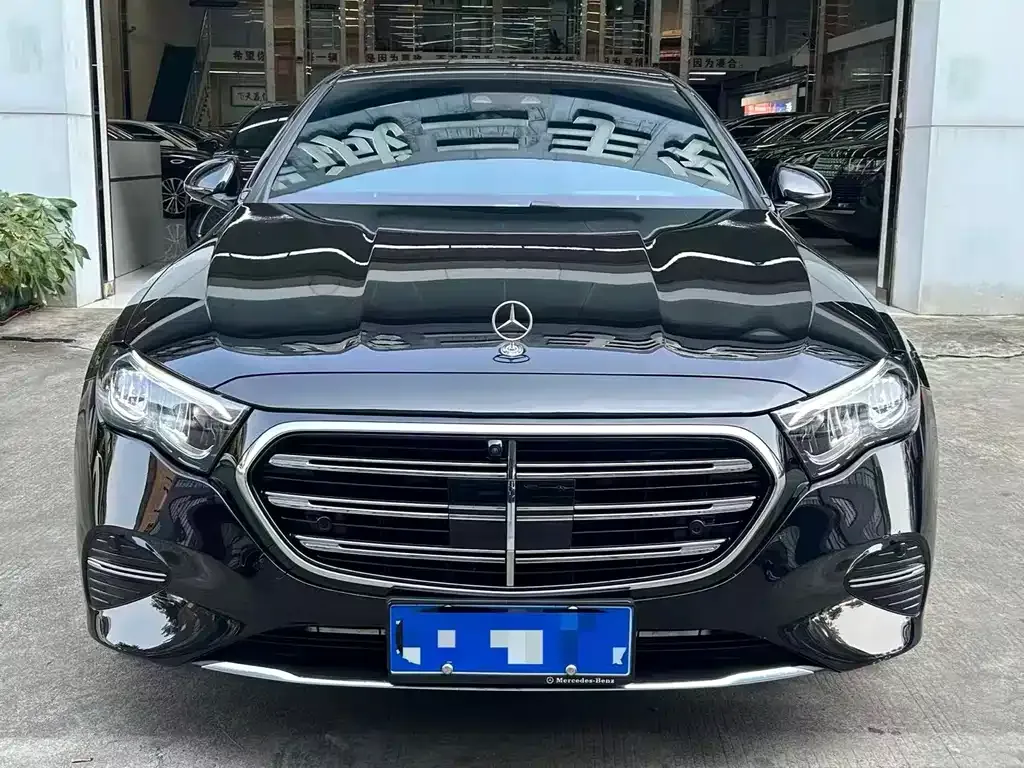 Mercedes-Benz E-Class 2025 из CN, фото 9