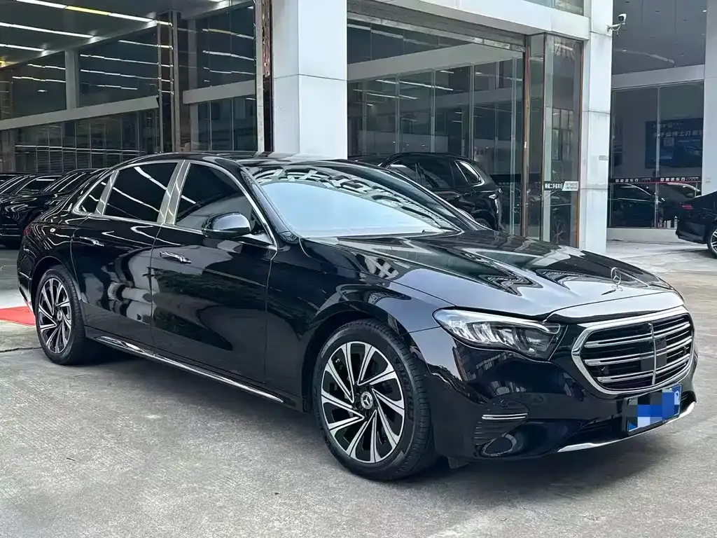 Mercedes-Benz E-Class 2025 из CN, фото 3