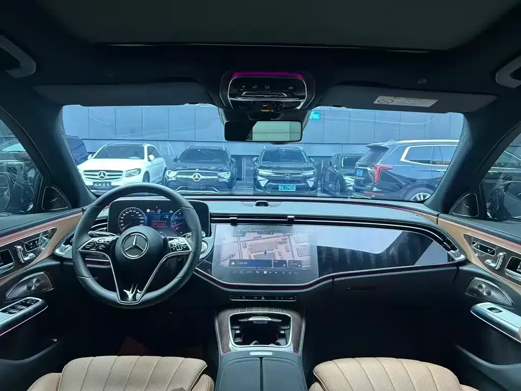 Mercedes-Benz E-Class 2025 из CN, фото 6