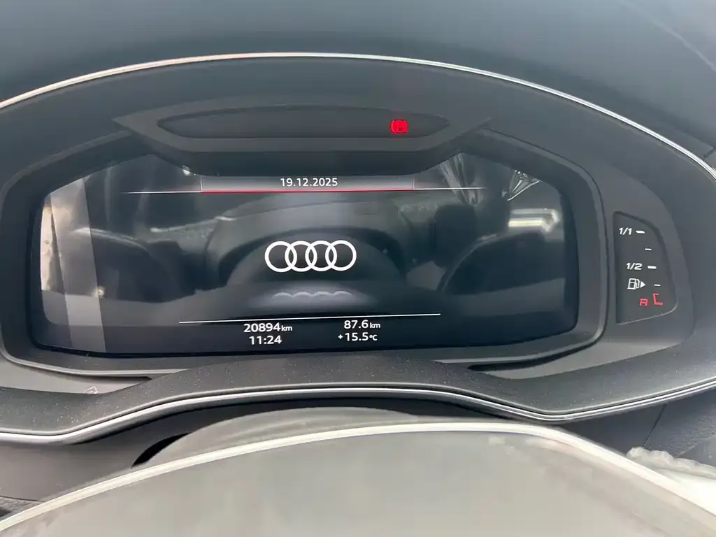 Audi A6L — фото 2