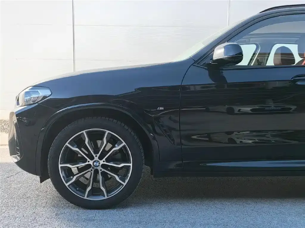 BMW X3 — фото 9