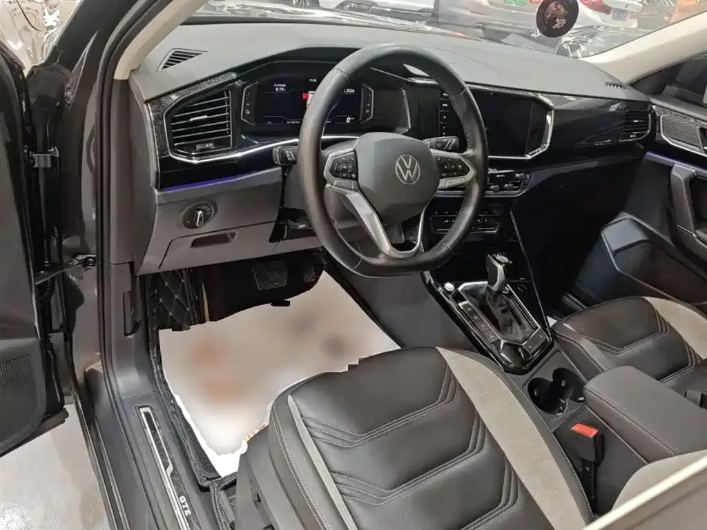 Volkswagen GTE PHEV 2024 из CN, фото 6
