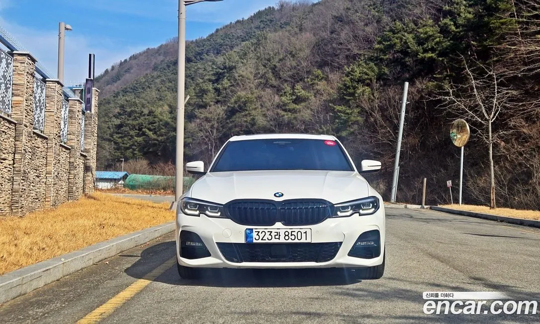 BMW 3-Series 2022 из KR, фото 7