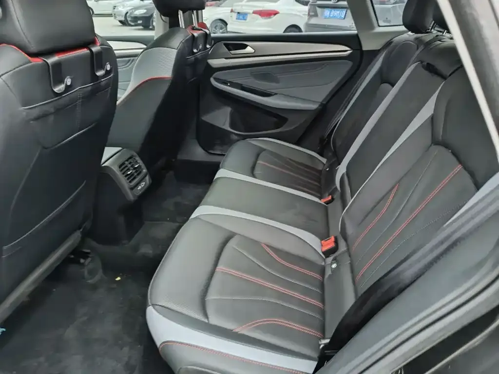 Volkswagen Lamando 2022 из CN, фото 2