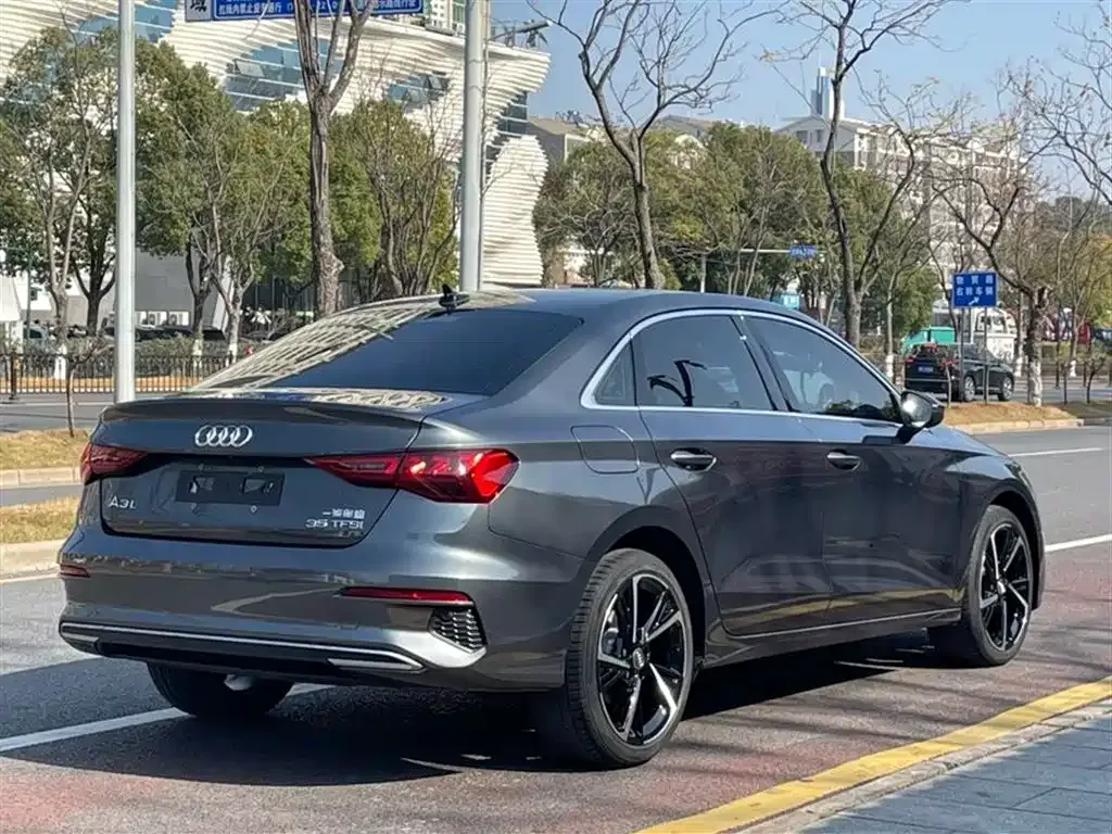 Audi A3 2021 из CN, фото 7
