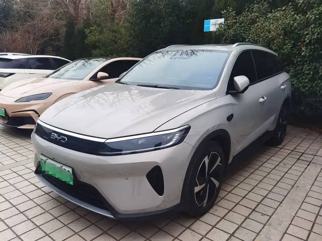 BYD Seal 05 DM-i — фото 1