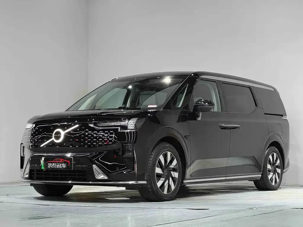 Volvo EM90 2025 из CN, фото 4