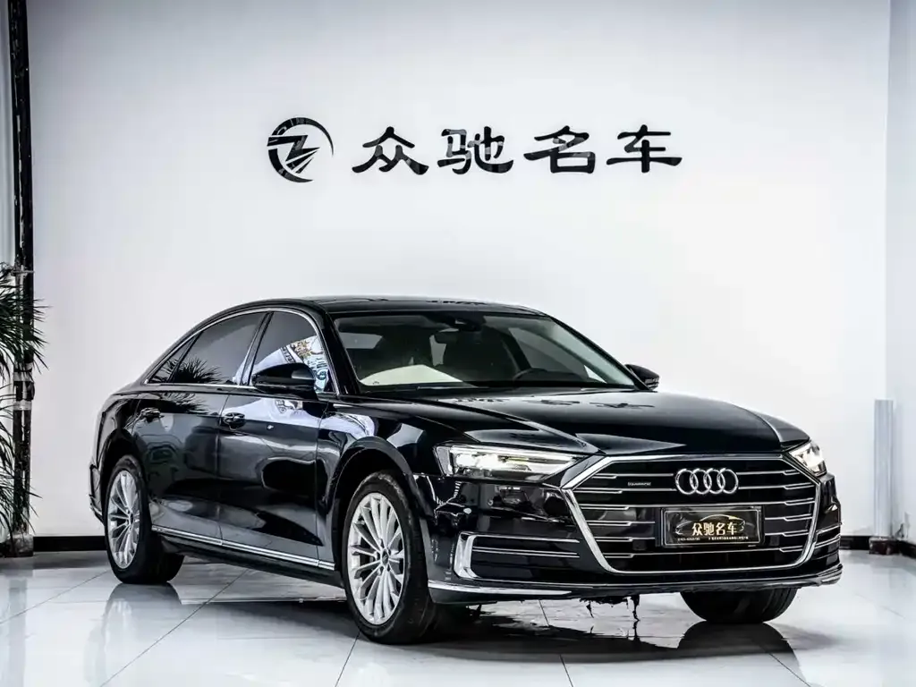 Audi A8 2022 из CN, фото 9