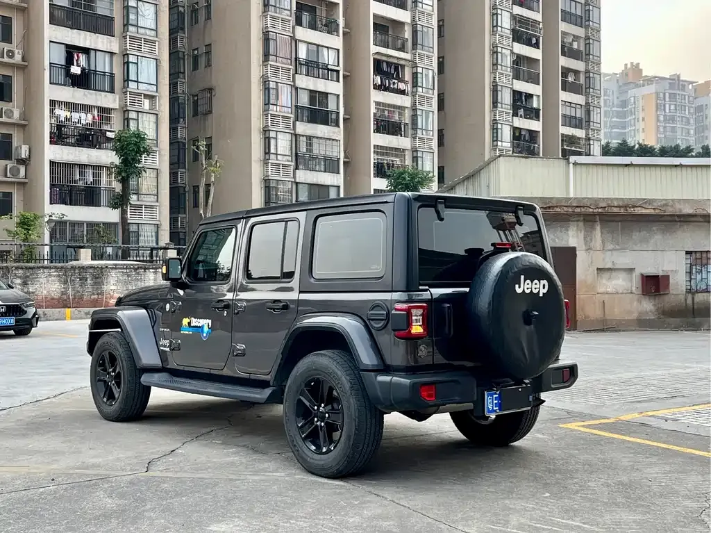 Jeep Wrangler 2021 из CN, фото 9
