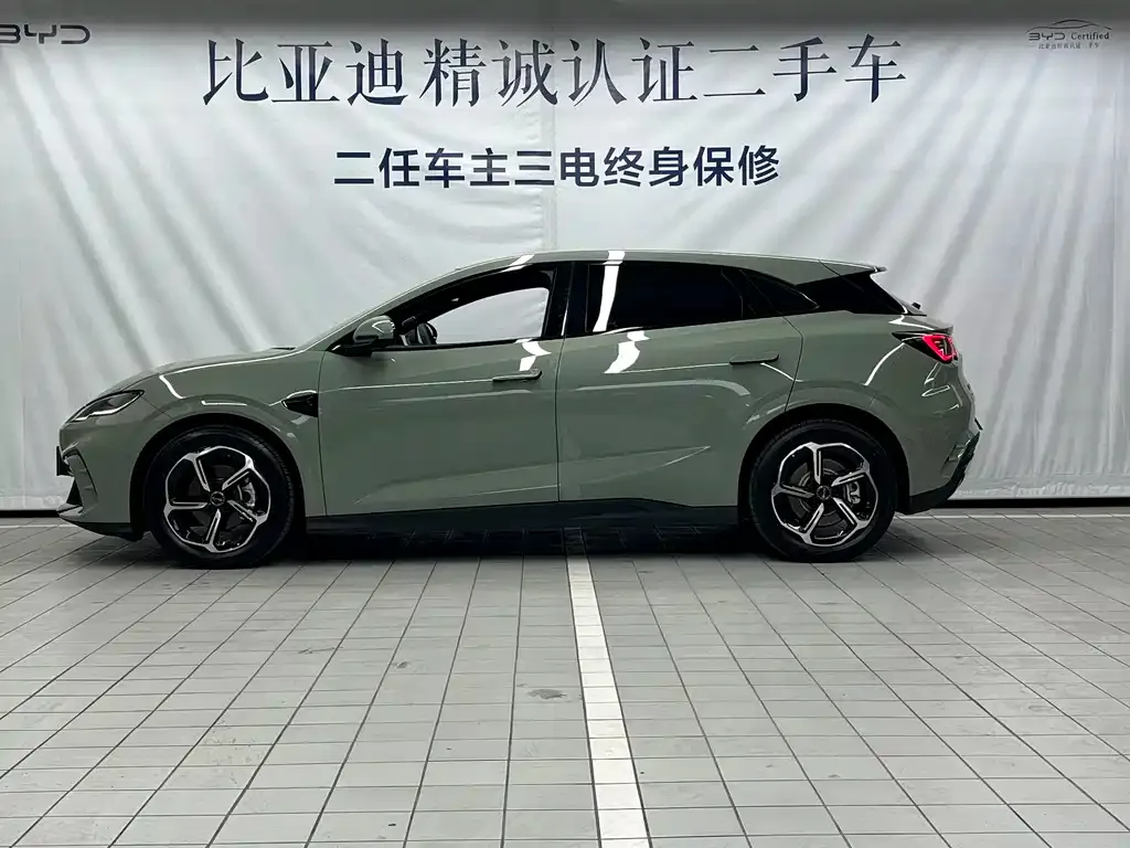 BYD Seal 06GT — фото 10