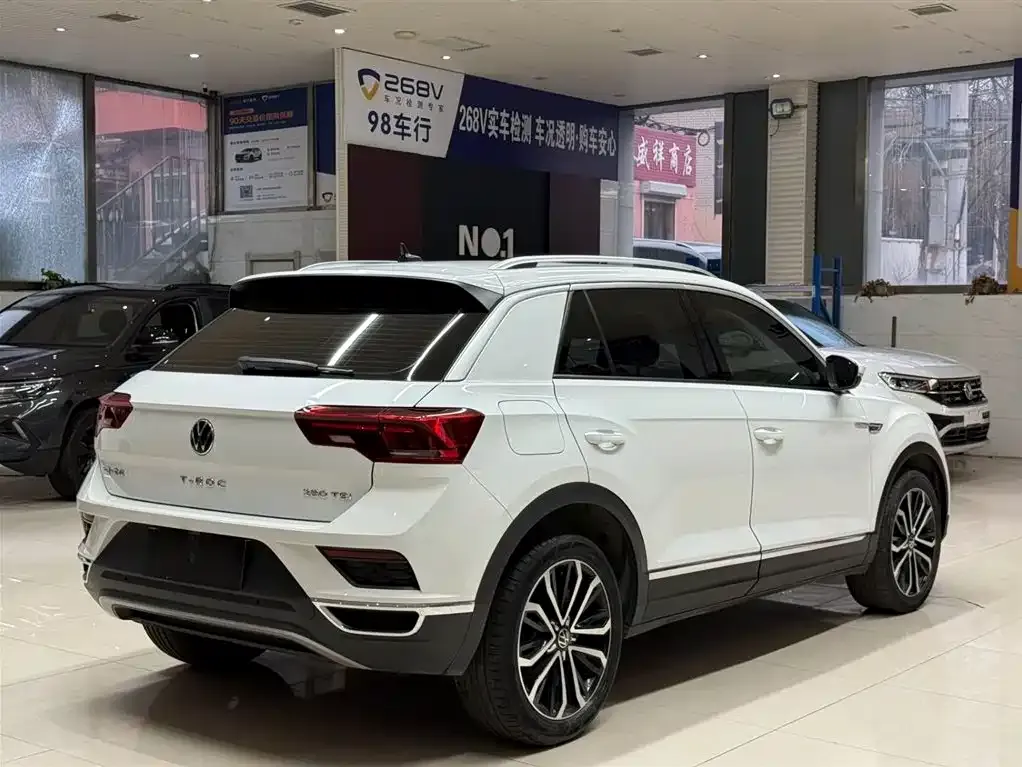 Volkswagen T-Roc 2022 из CN, фото 7