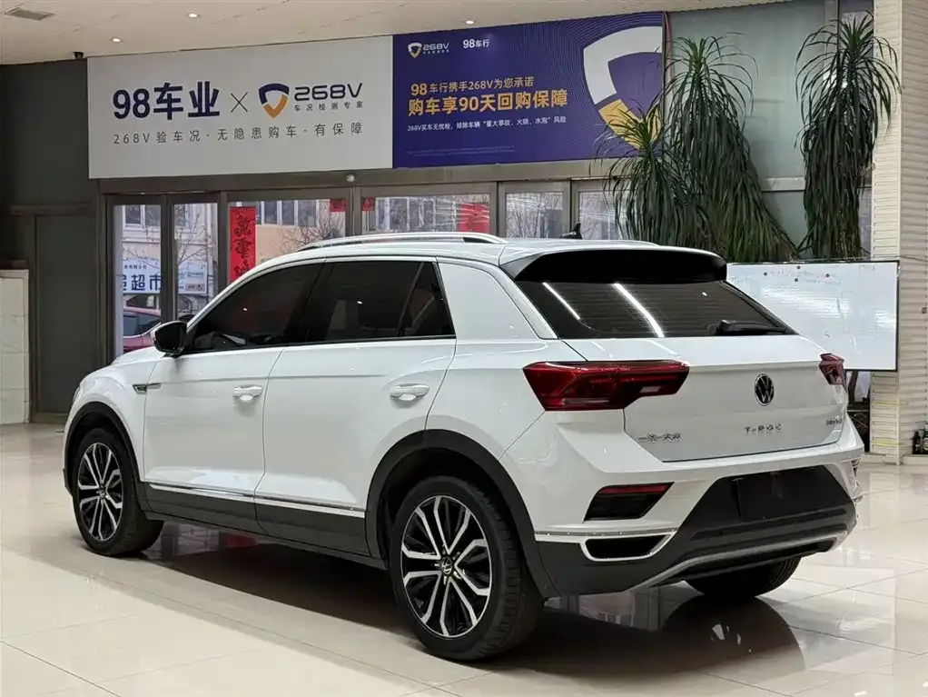 Volkswagen T-Roc 2022 из CN, фото 6