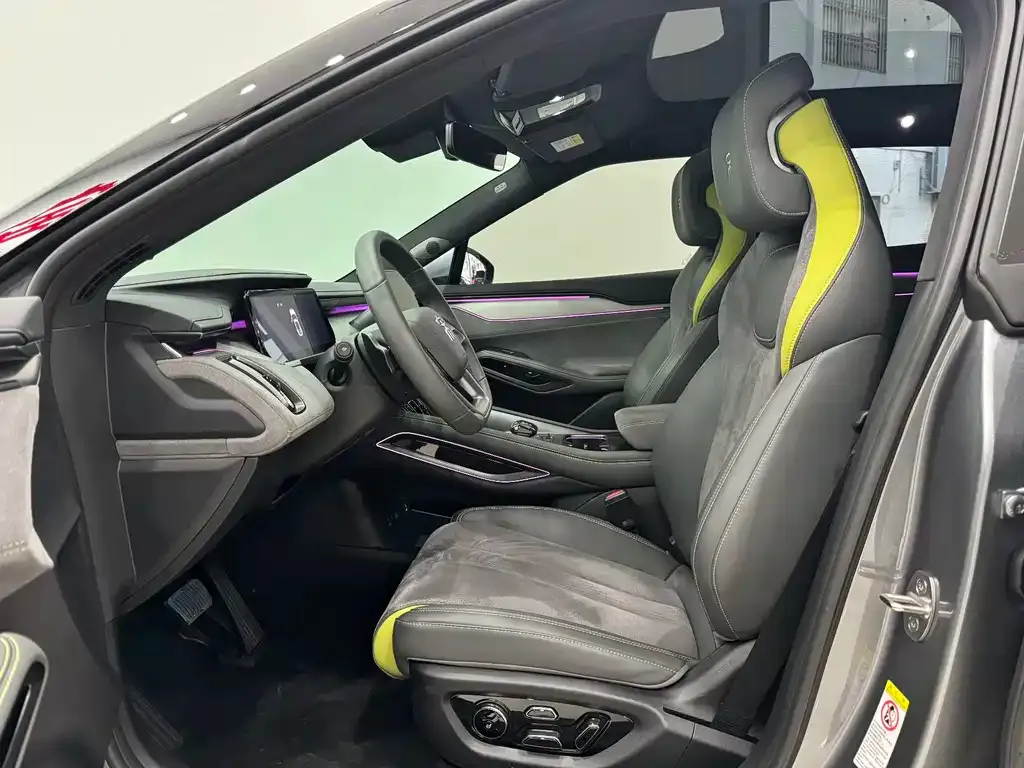 BYD L EV 2025 из CN, фото 6