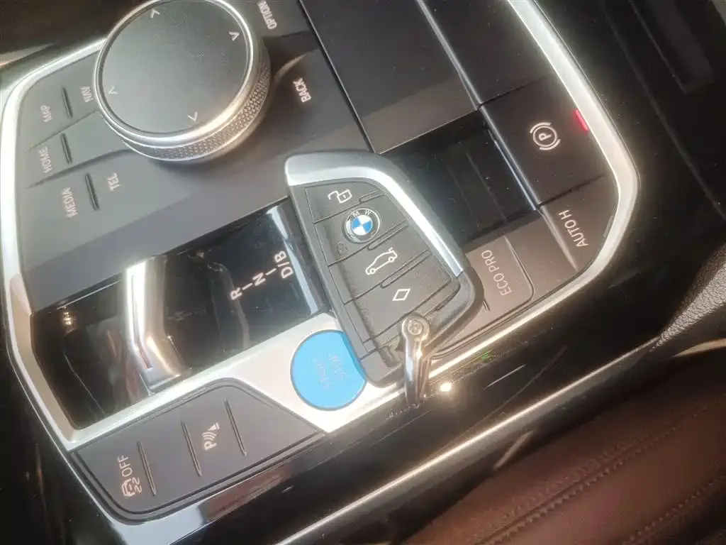 BMW i3 2024 из CN, фото 2