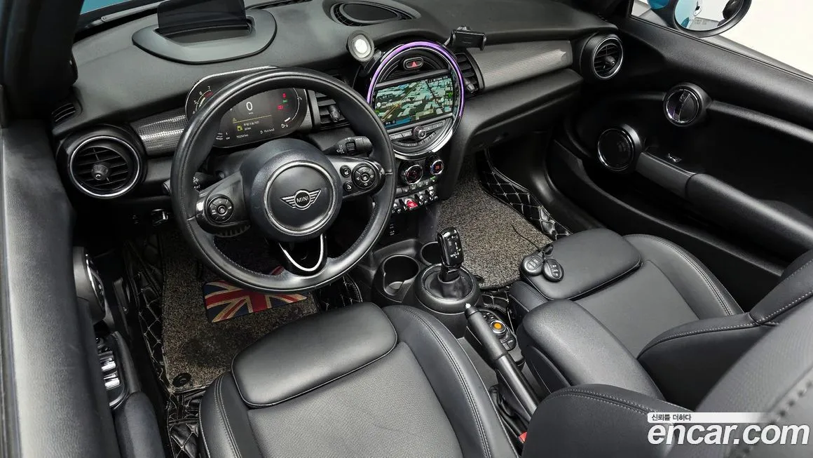 Mini Cooper Convertible 2021 из KR, фото 9