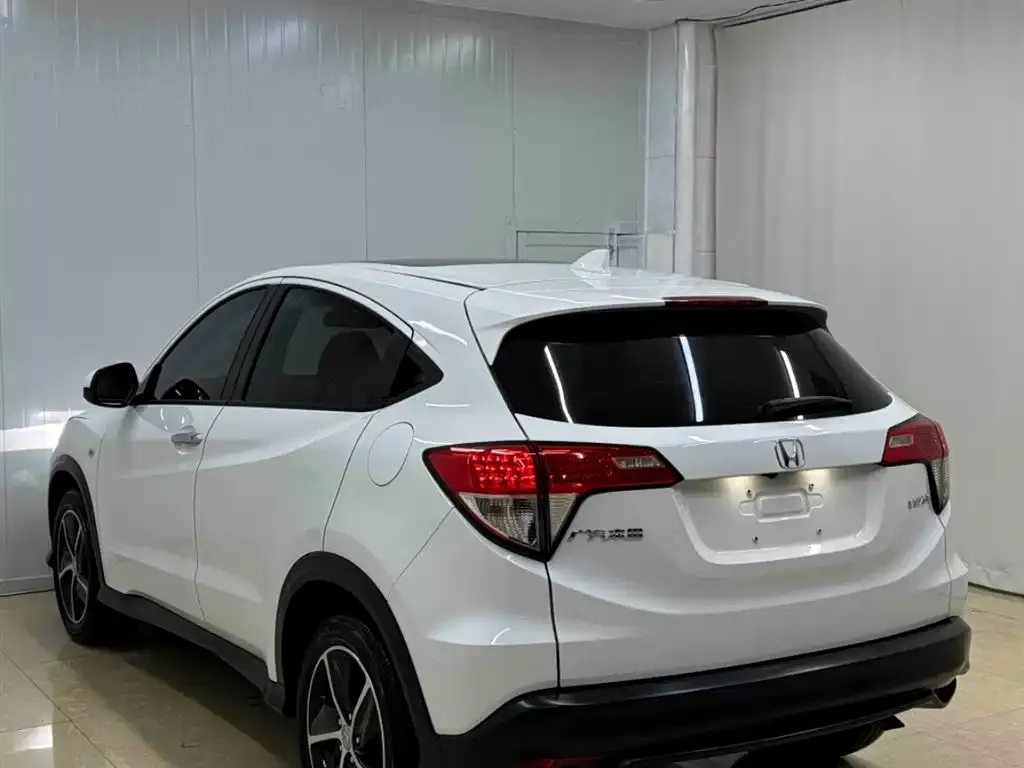 Honda Vezel 2021 из CN, фото 6