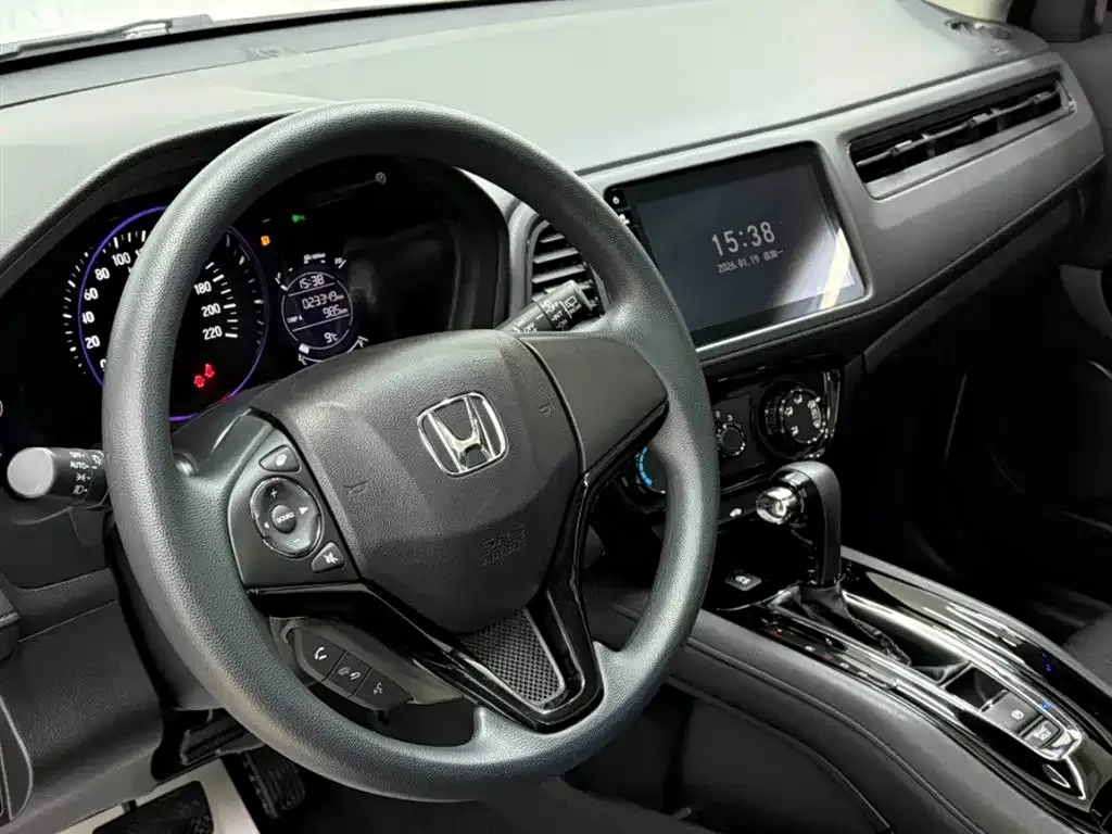 Honda Vezel 2021 из CN, фото 10