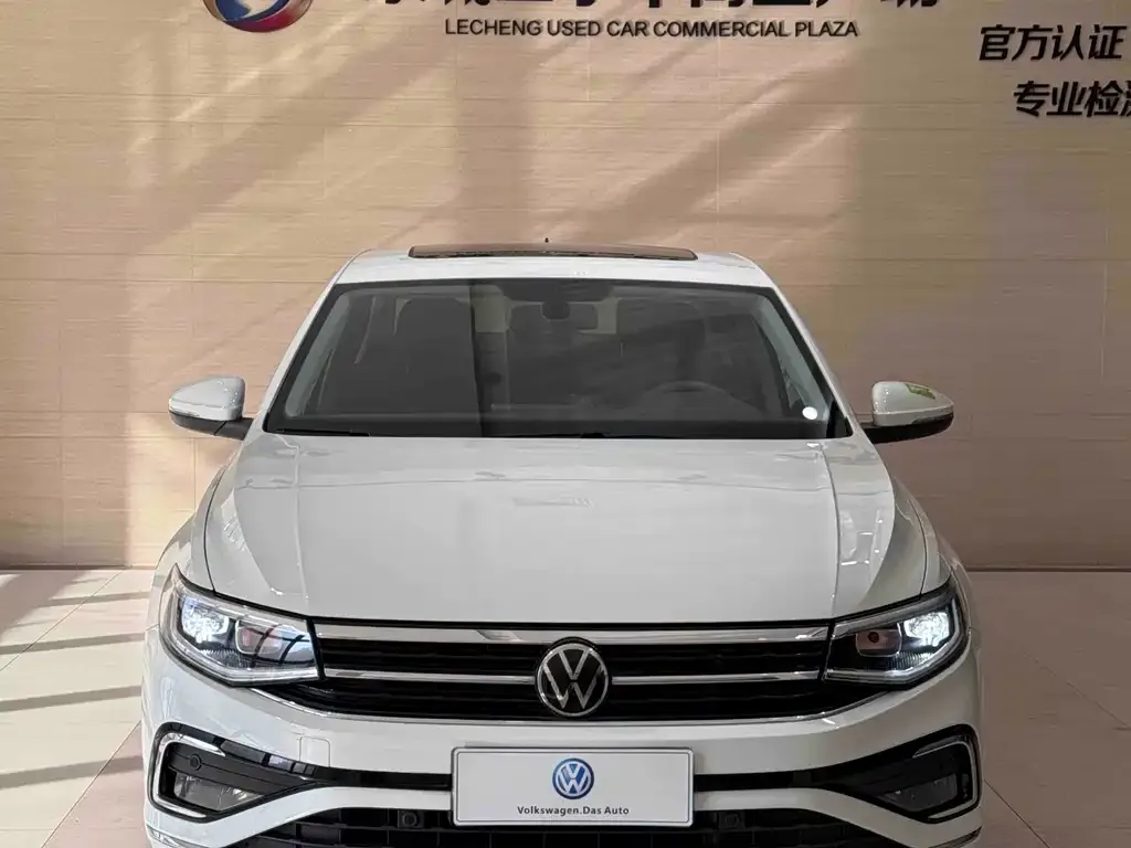 Volkswagen Bora 2023 из CN, фото 3