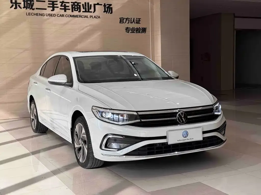Volkswagen Bora 2023 из CN, фото 2