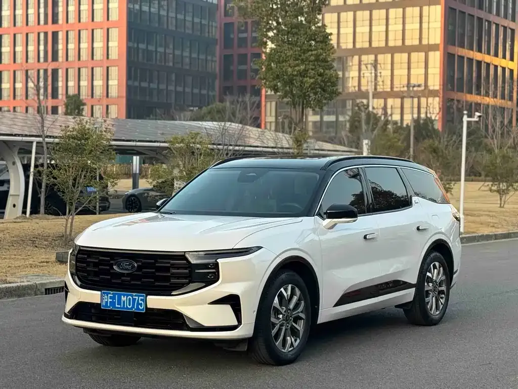 Ford Edge 2024 из CN, фото 1