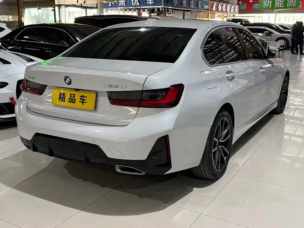 BMW 3 Series 2025 из CN, фото 5