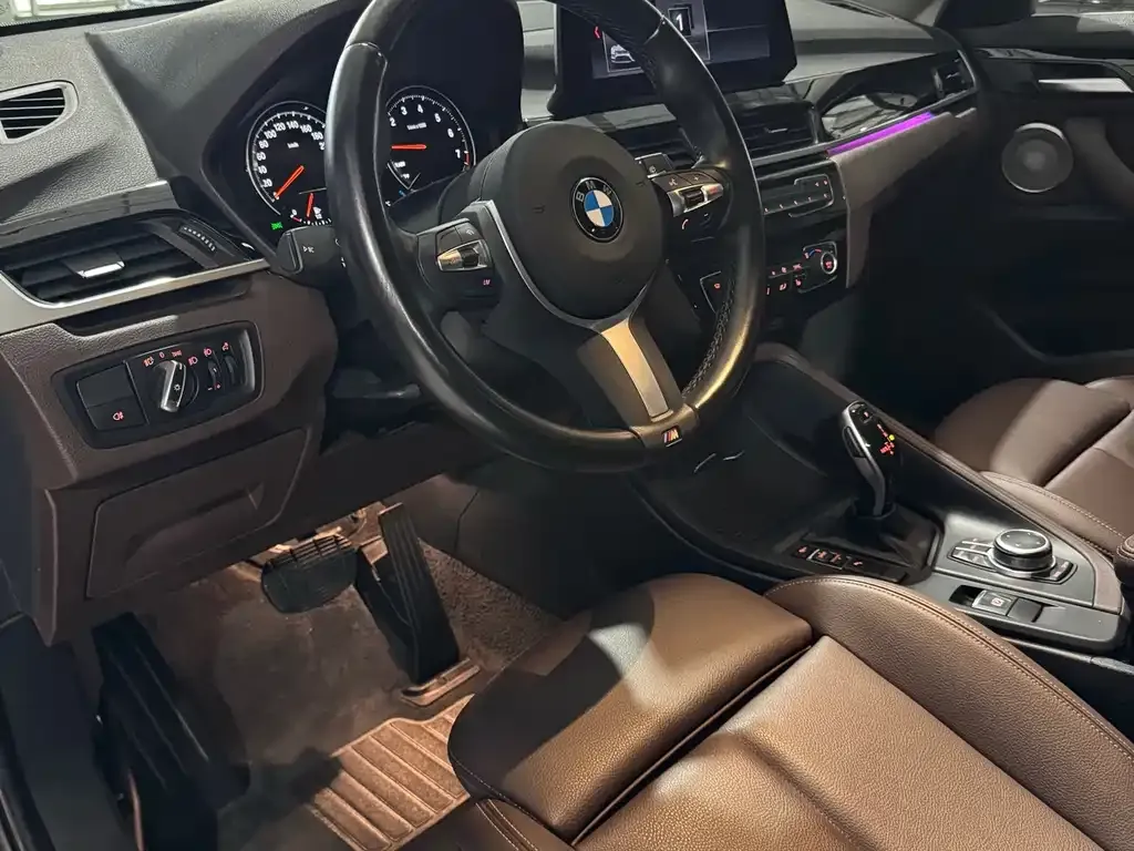 BMW X1 2022 из CN, фото 8