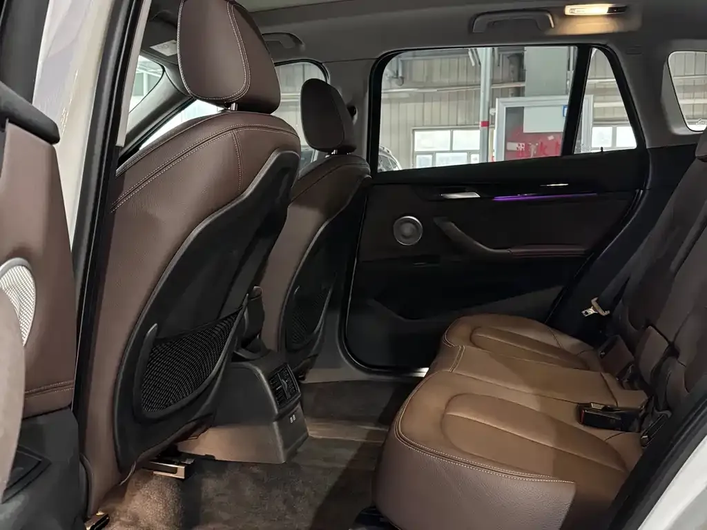BMW X1 2022 из CN, фото 5