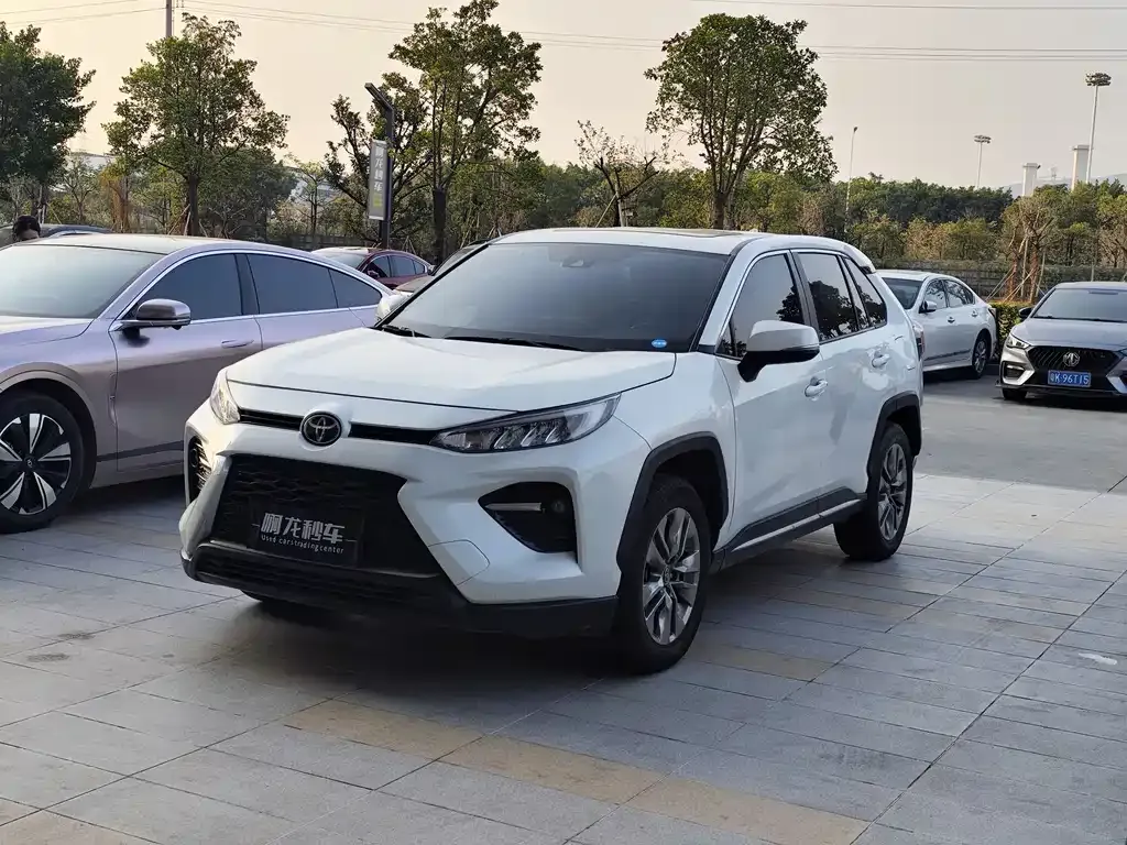 Toyota Wildlander 2022 из CN, фото 1