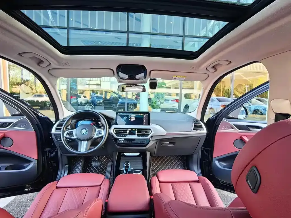BMW iX3 2023 из CN, фото 4