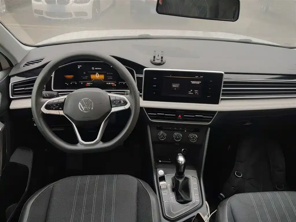 Volkswagen Tiguan L 2022 из CN, фото 5