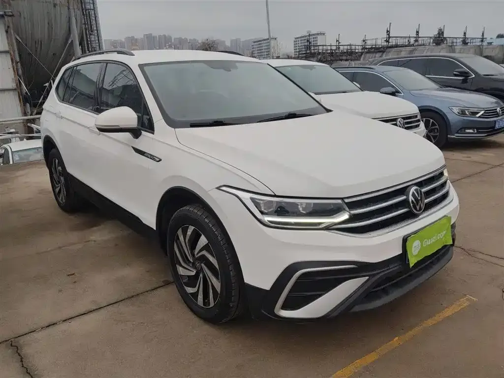 Volkswagen Tiguan L 2022 из CN, фото 9